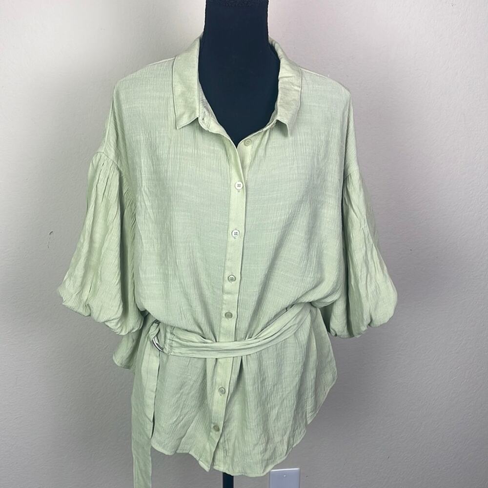 New!  Vici Collection lightweight gauze puff sleeve belted blouse women's M